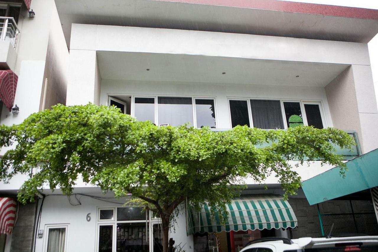Reddoorz Plus @ Talaga Bodas باندونج المظهر الخارجي الصورة